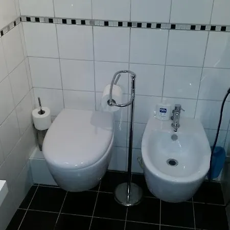 Private Flat By Old Town, Shops * Bari