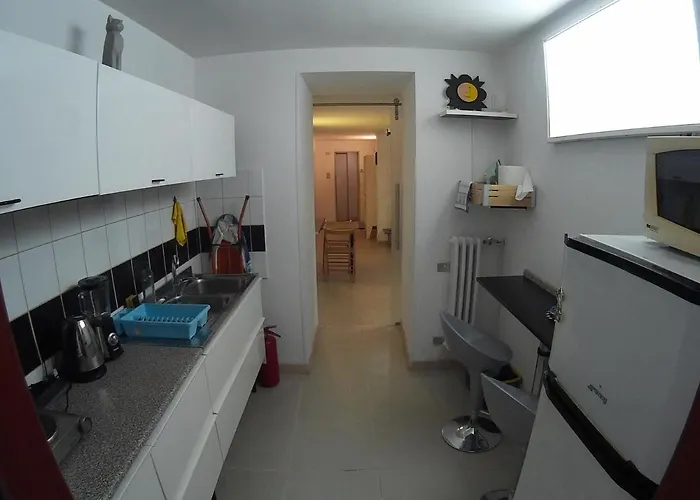 Private Flat By Old Town, Shops Apartament Bari